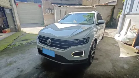 2019 VOLKSWAGEN T-ROC,autocango,china used car exporter,china ev exporter,chinese used car exporter,chinese used ev exporter