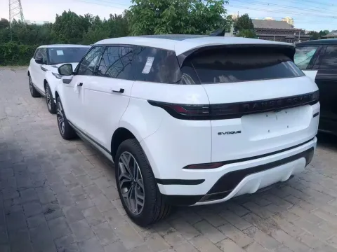 2024 Land Rover Range Rover Evoque 2.0T 249HP L4 9AT