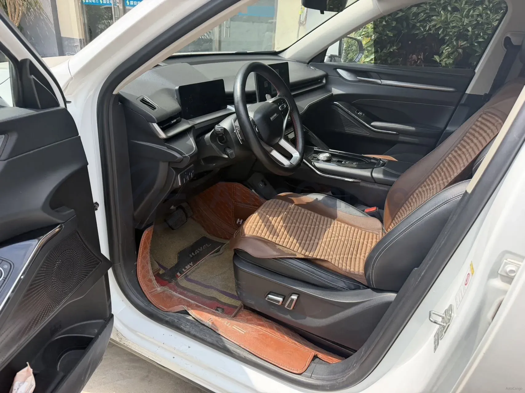 2021 Haval H6 1.5T 169HP L4 7DCT,autocango,china used car exporter,china ev exporter,chinese used car exporter,chinese used ev exporter