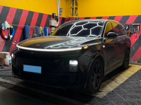 2023 LI L8,autocango,china used car exporter,china ev exporter,chinese used car exporter,chinese used ev exporter