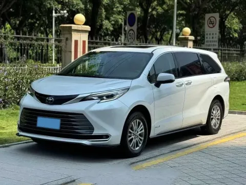 2023 TOYOTA SIENNA,autocango,china used car exporter,china ev exporter,chinese used car exporter,chinese used ev exporter