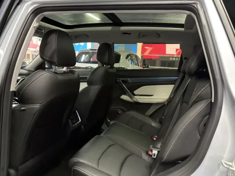2022 Geely Azkarra 1.8T 184HP L4 7DCT,autocango,china used car exporter,china ev exporter,chinese used car exporter,chinese used ev exporter