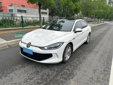 2022 VOLKSWAGEN LAVIDA,autocango,china used car exporter,china ev exporter,chinese used car exporter,chinese used ev exporter