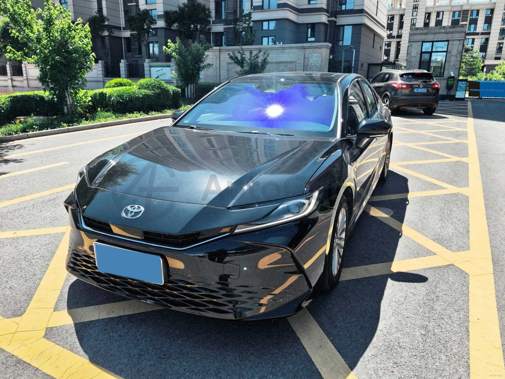 2024 Toyota Camry 2.0L 152HP L4 E-CVT Hybrid,autocango,china used car exporter,china ev exporter,chinese used car exporter,chinese used ev exporter