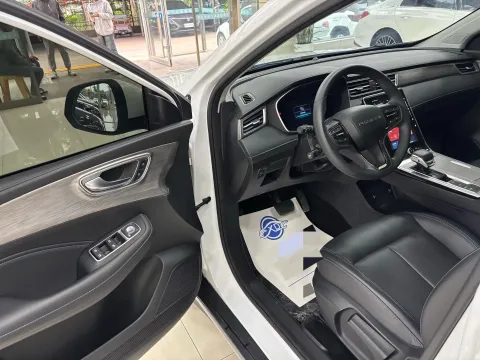 2023 Roewe RX5 1.5T 181HP L4 7DCT