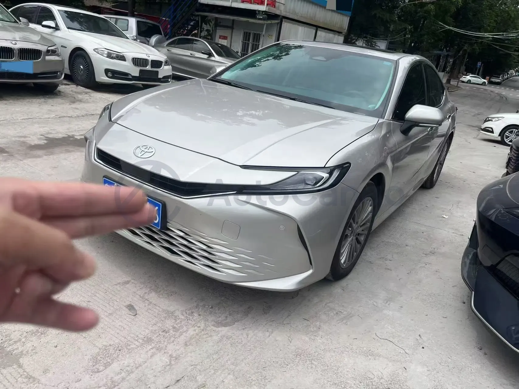 2024 Toyota Camry 2.0L 173HP L4 CVT,autocango,china used car exporter,china ev exporter,chinese used car exporter,chinese used ev exporter