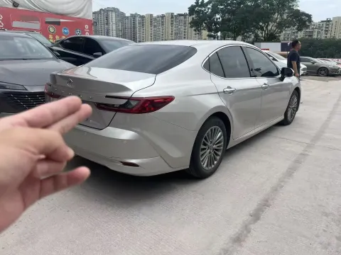 2024 Toyota Camry 2.0L 173HP L4 CVT