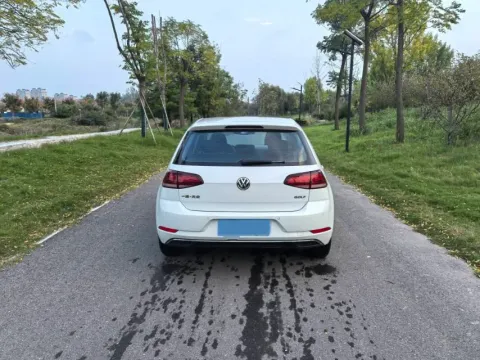 2018 Volkswagen Golf 1.6L 110HP L4 6AT,autocango,china used car exporter,china ev exporter,chinese used car exporter,chinese used ev exporter