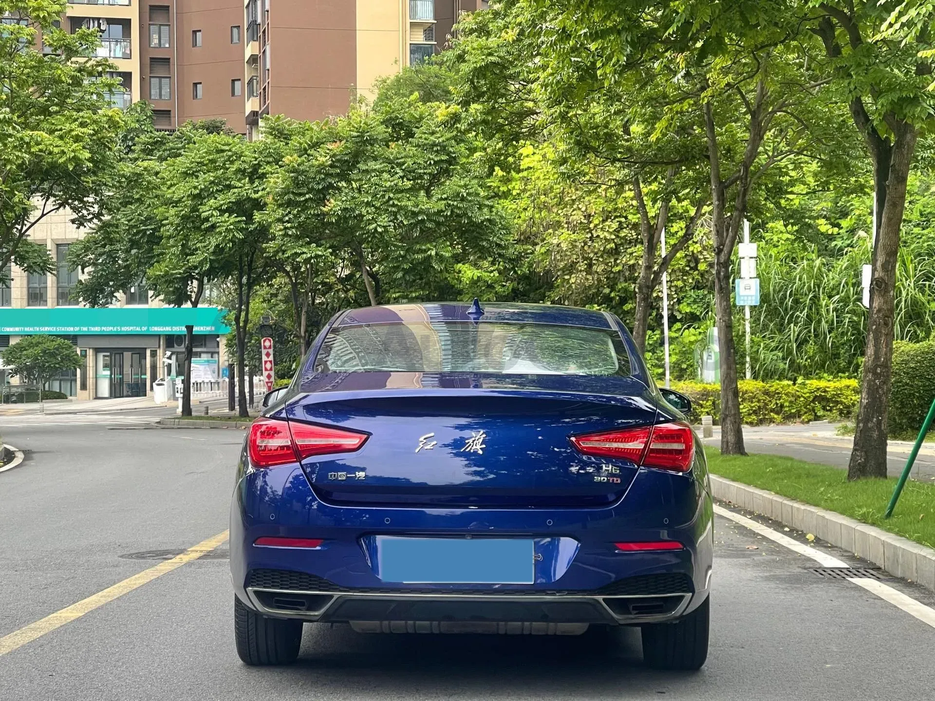 2020 HongQi H5 1.5T 169HP L4 7DCT,autocango,china used car exporter,china ev exporter,chinese used car exporter,chinese used ev exporter