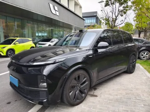 2022 LI L9,autocango,china used car exporter,china ev exporter,chinese used car exporter,chinese used ev exporter
