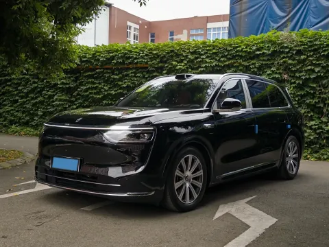 2025 AITO AITO M8,autocango,china used car exporter,china ev exporter,chinese used car exporter,chinese used ev exporter