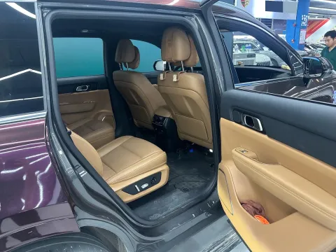 2021 Li ONE Range Extended 131HP REEV 40.5KWH,autocango,china used car exporter,china ev exporter,chinese used car exporter,chinese used ev exporter