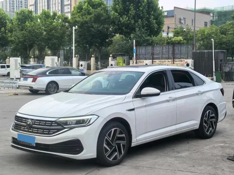 2023 VOLKSWAGEN SAGITAR,autocango,china used car exporter,china ev exporter,chinese used car exporter,chinese used ev exporter