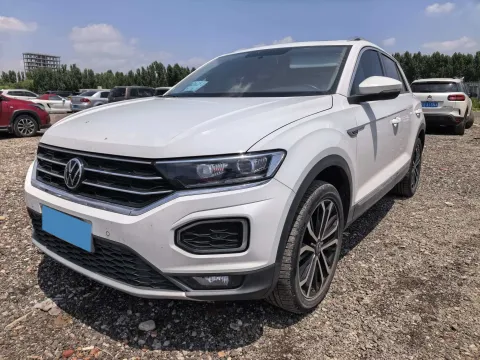 2022 VOLKSWAGEN T-ROC,autocango,china used car exporter,china ev exporter,chinese used car exporter,chinese used ev exporter