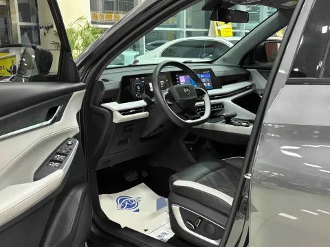 2023 ChangAn CS75 Plus 1.5T 188HP L4 8AT,autocango,china used car exporter,china ev exporter,chinese used car exporter,chinese used ev exporter