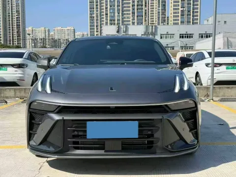 2025 LYNK&CO 03 2.0T 254HP L4 7DCT