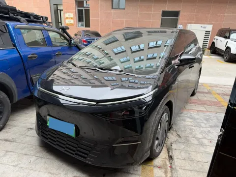 2024 XPENG X9,autocango,china used car exporter,china ev exporter,chinese used car exporter,chinese used ev exporter