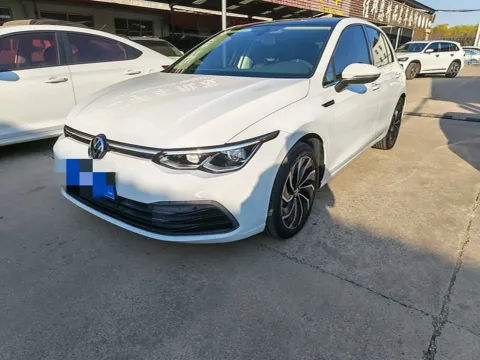 2021 VOLKSWAGEN GOLF,autocango,china used car exporter,china ev exporter,chinese used car exporter,chinese used ev exporter