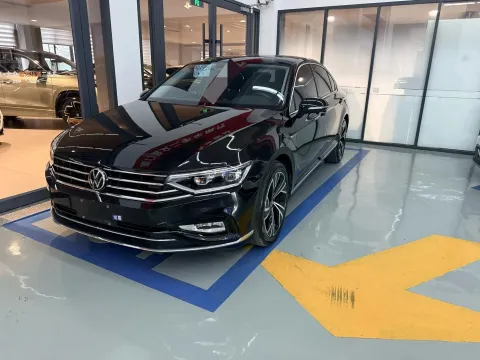 2020 VOLKSWAGEN MAGOTAN,autocango,china used car exporter,china ev exporter,chinese used car exporter,chinese used ev exporter