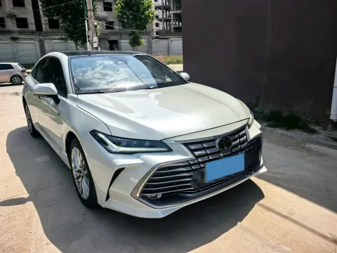 2024 Toyota Avalon 2.0L 152HP L4 E-CVT Hybrid,autocango,china used car exporter,china ev exporter,chinese used car exporter,chinese used ev exporter