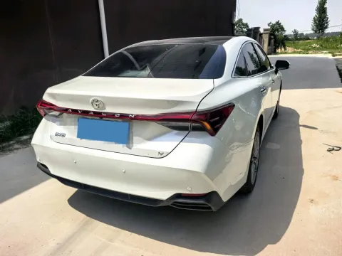 2024 Toyota Avalon 2.0L 152HP L4 E-CVT Hybrid,autocango,china used car exporter,china ev exporter,chinese used car exporter,chinese used ev exporter