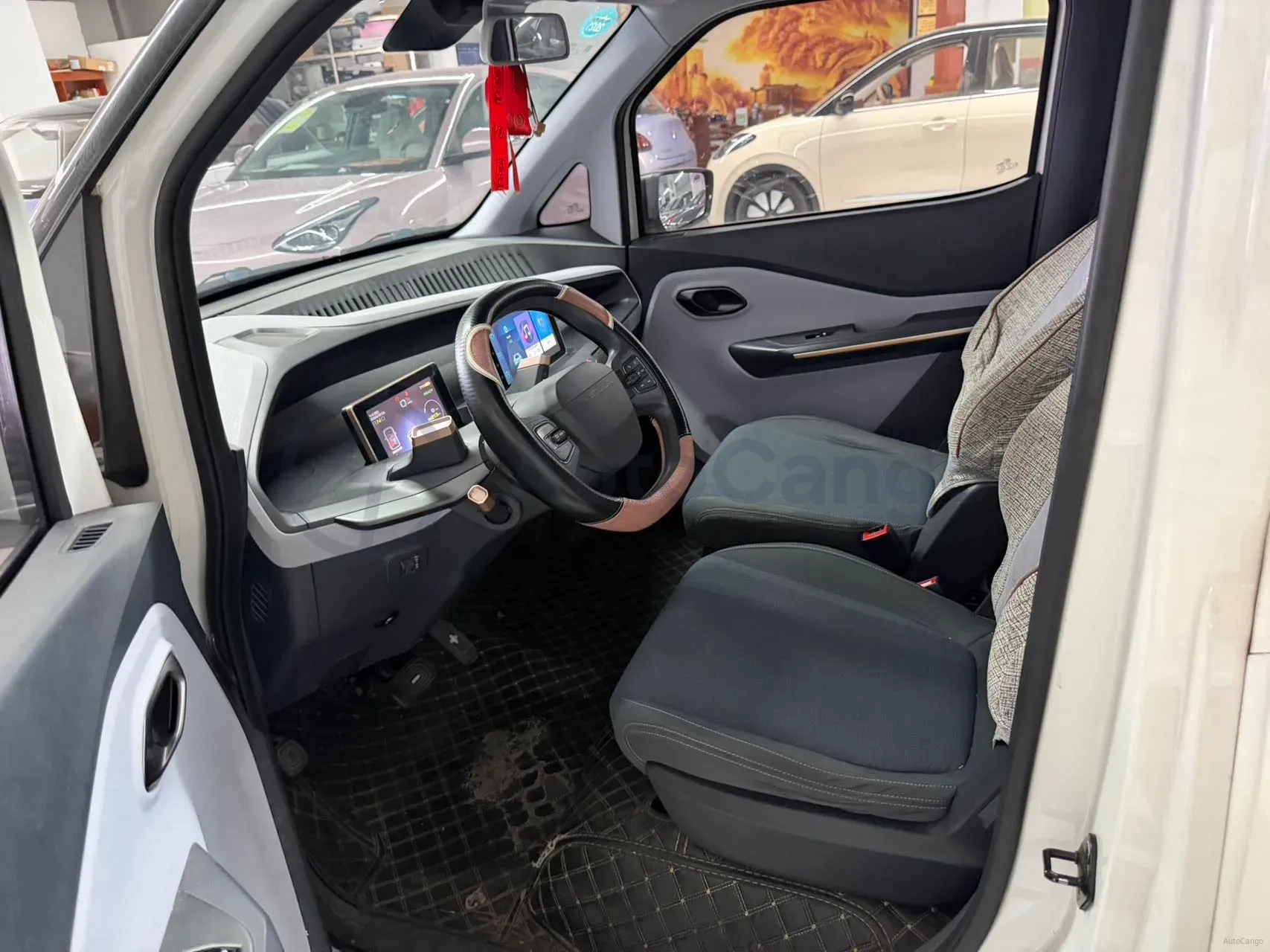 2020 BaoJun E200 BEV 28KWH,autocango,china used car exporter,china ev exporter,chinese used car exporter,chinese used ev exporter