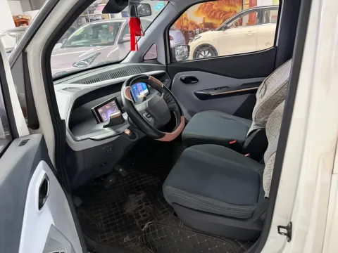 2020 BaoJun E200 BEV 28KWH