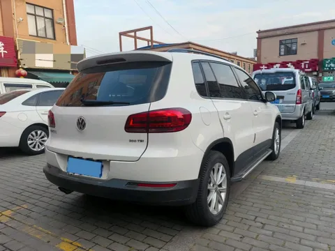2017 Haval H9 2.0T 190HP L4 8AT,autocango,china used car exporter,china ev exporter,chinese used car exporter,chinese used ev exporter