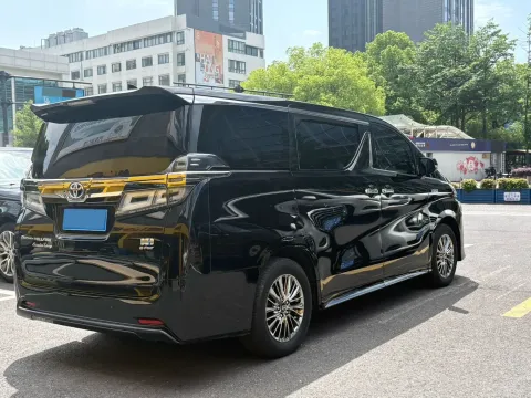 2021 Toyota Vellfire 2.5L 117HP L4 E-CVT Hybrid