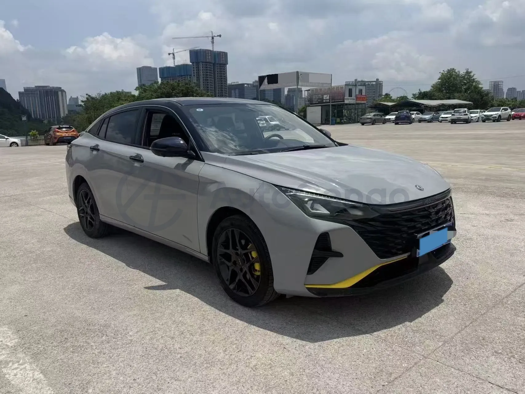 2023 DongFeng Aeolus YiXuan 1.5T 197HP L4 6DCT,autocango,china used car exporter,china ev exporter,chinese used car exporter,chinese used ev exporter