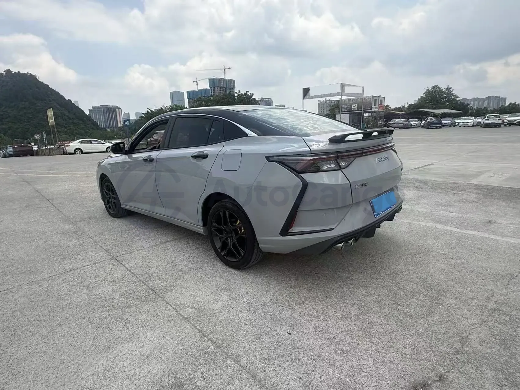 2023 DongFeng Aeolus YiXuan 1.5T 197HP L4 6DCT,autocango,china used car exporter,china ev exporter,chinese used car exporter,chinese used ev exporter