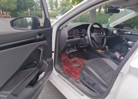 2021 Volkswagen Sagitar 1.4T 150HP L4 7DCT
