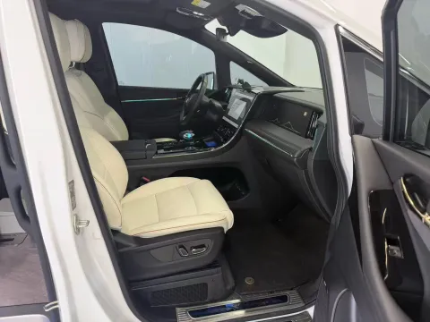 2023 GAC Trumpchi M8 2.0T 252HP L4 8AT