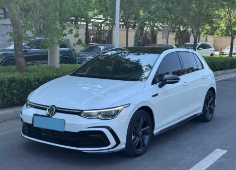2021 VOLKSWAGEN GOLF,autocango,china used car exporter,china ev exporter,chinese used car exporter,chinese used ev exporter