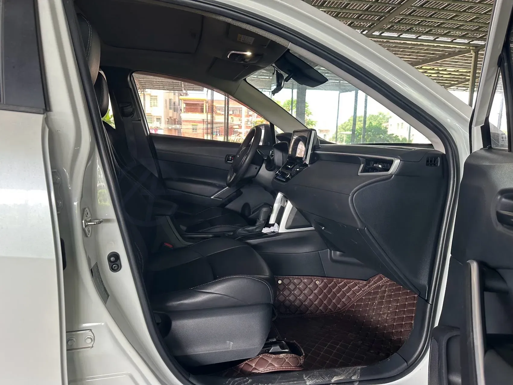 2022 Toyota Frontlander 2.0L 171HP L4 CVT,autocango,china used car exporter,china ev exporter,chinese used car exporter,chinese used ev exporter