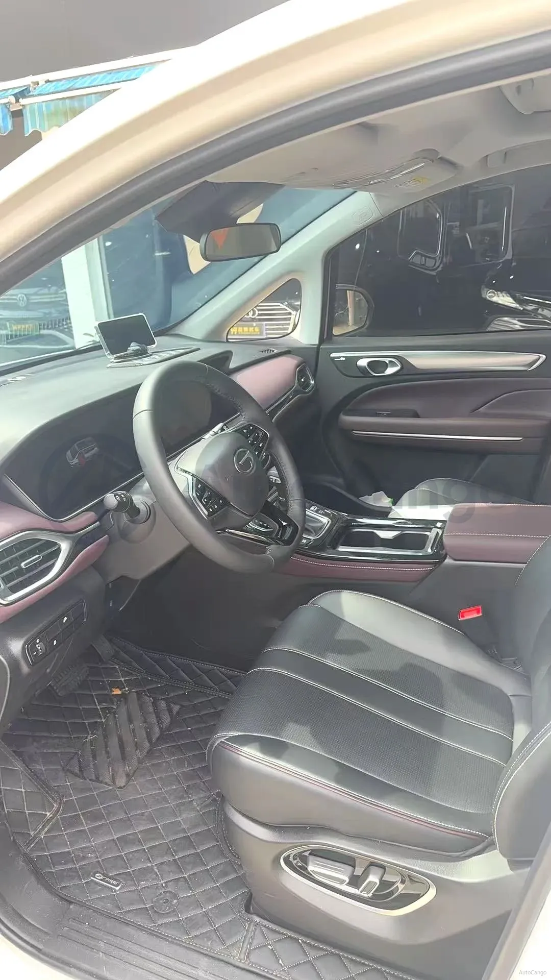 2023 GAC Trumpchi M6 1.5T 177HP L4 7DCT,autocango,china used car exporter,china ev exporter,chinese used car exporter,chinese used ev exporter