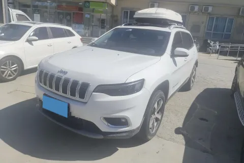 2019 JEEP CHEROKEE,autocango,china used car exporter,china ev exporter,chinese used car exporter,chinese used ev exporter