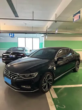 2020 VOLKSWAGEN MAGOTAN,autocango,china used car exporter,china ev exporter,chinese used car exporter,chinese used ev exporter