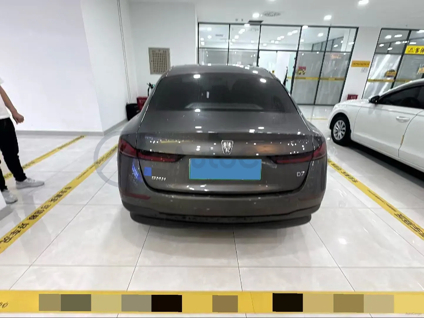 2023 Roewe D7 1.5L 112HP L4 1DHT PHEV 21.4KWH,autocango,china used car exporter,china ev exporter,chinese used car exporter,chinese used ev exporter