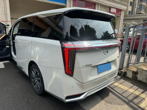 2023 GAC Trumpchi M8 2.0T 252HP L4 8AT,autocango,china used car exporter,china ev exporter,chinese used car exporter,chinese used ev exporter