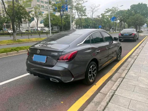 2021 MG 5 1.5L 120HP L4 CVT