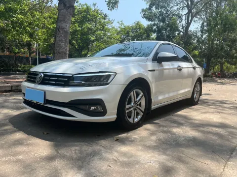 2019 VOLKSWAGEN T-CROSS,autocango,china used car exporter,china ev exporter,chinese used car exporter,chinese used ev exporter