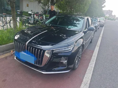 2022 HongQi H5 1.8T 197HP L4 6AT,autocango,china used car exporter,china ev exporter,chinese used car exporter,chinese used ev exporter