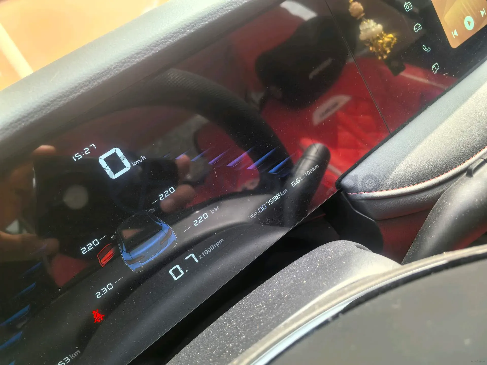 2023 Roewe i5 1.5L 129HP L4 5MT,autocango,china used car exporter,china ev exporter,chinese used car exporter,chinese used ev exporter