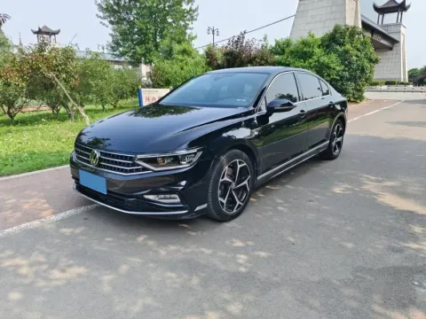 2023 VOLKSWAGEN MAGOTAN,autocango,china used car exporter,china ev exporter,chinese used car exporter,chinese used ev exporter