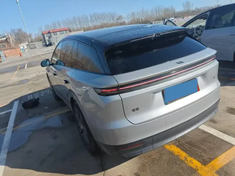 2025 Li i6 BEV