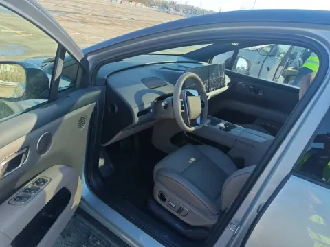 2025 Li i6 BEV
