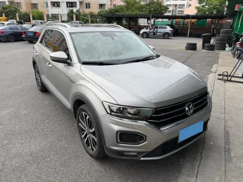 2021 Volkswagen T-Roc 1.4T 150HP L4 7DCT