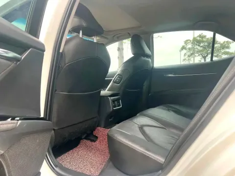 2022 Toyota Camry 2.0L 178HP L4 CVT