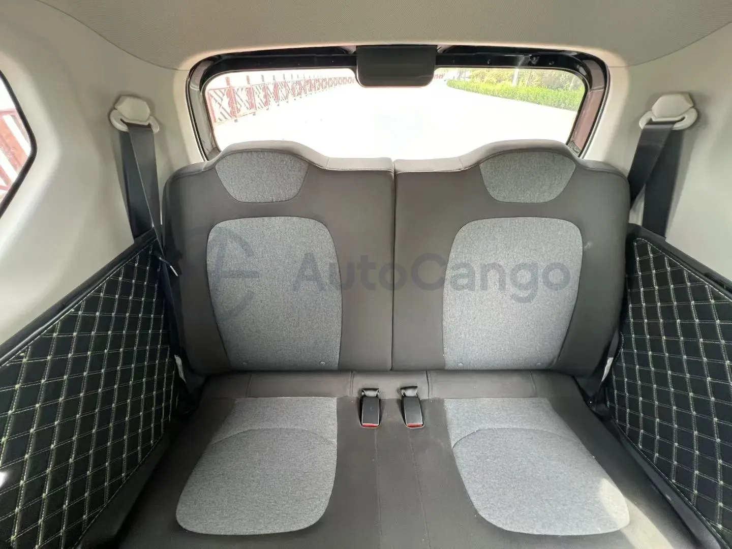 2022 WuLing HongGuang MINI EV BEV 13.9KWH,autocango,china used car exporter,china ev exporter,chinese used car exporter,chinese used ev exporter